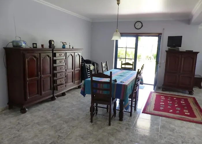 Apartment Casa Cecilia Seaside Serenity And Coastal Charm Coimbrao