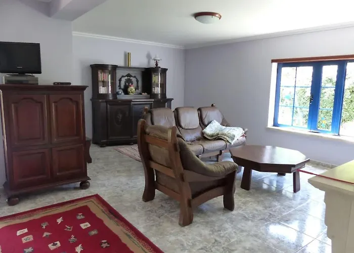 Casa Cecilia Seaside Serenity And Coastal Charm Apartment Coimbrao