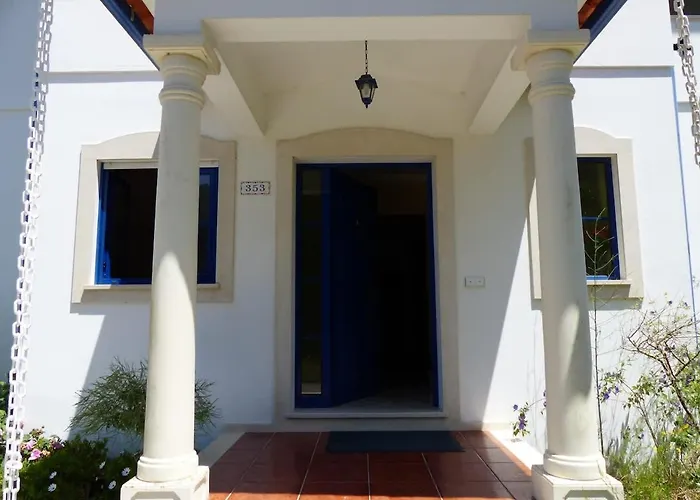 Casa Cecilia Seaside Serenity And Coastal Charm Apartment